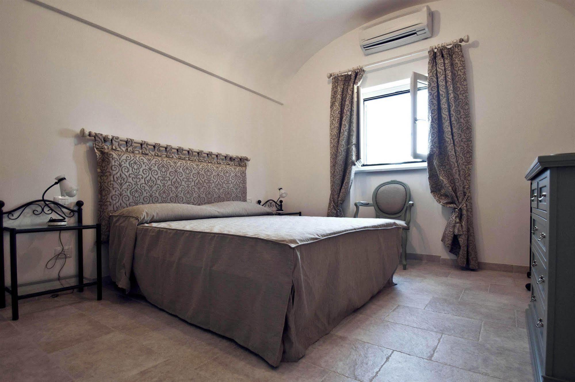 San Velletri Guest House Savelletri Exterior foto